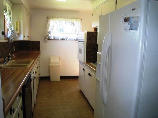 8621 E Knox Ave - Photo 8