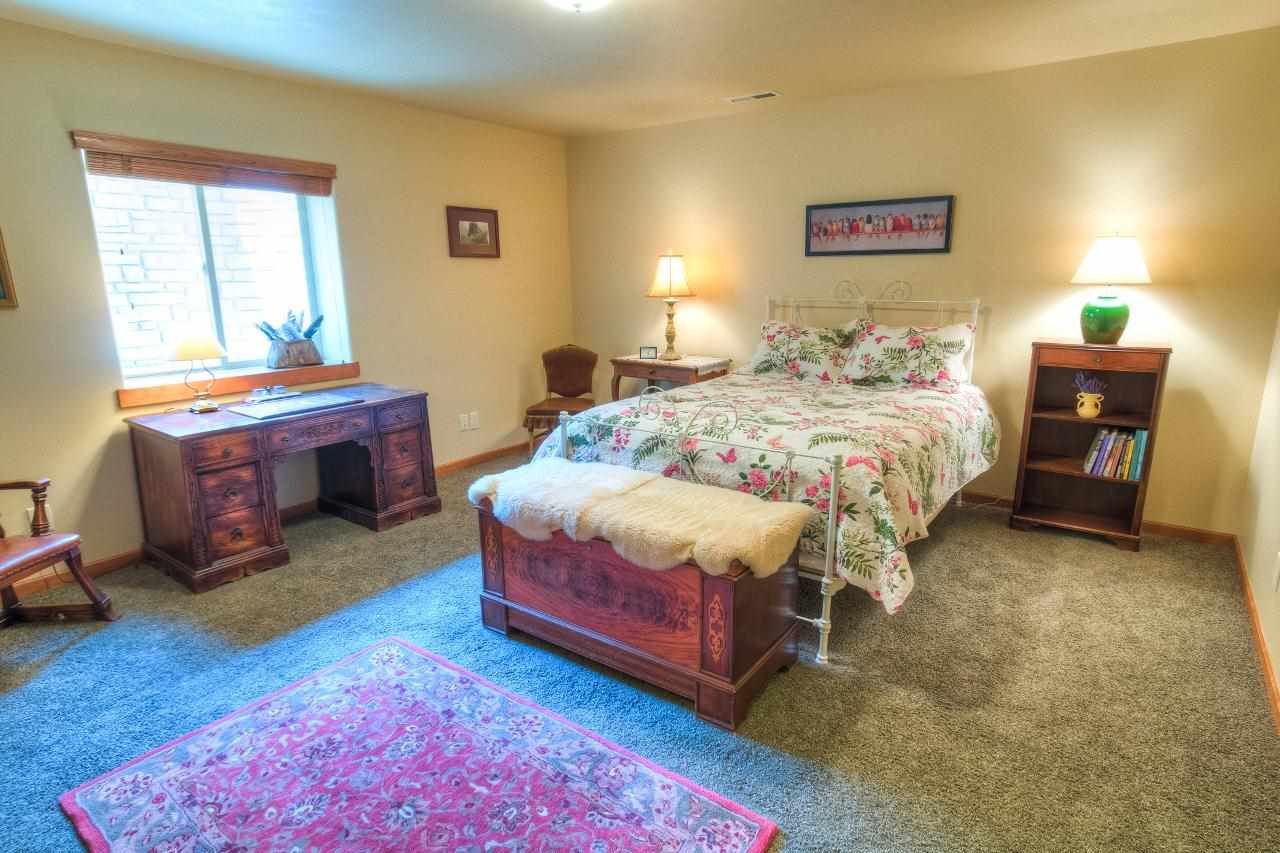 1611 N Sand Brook St - Photo 12