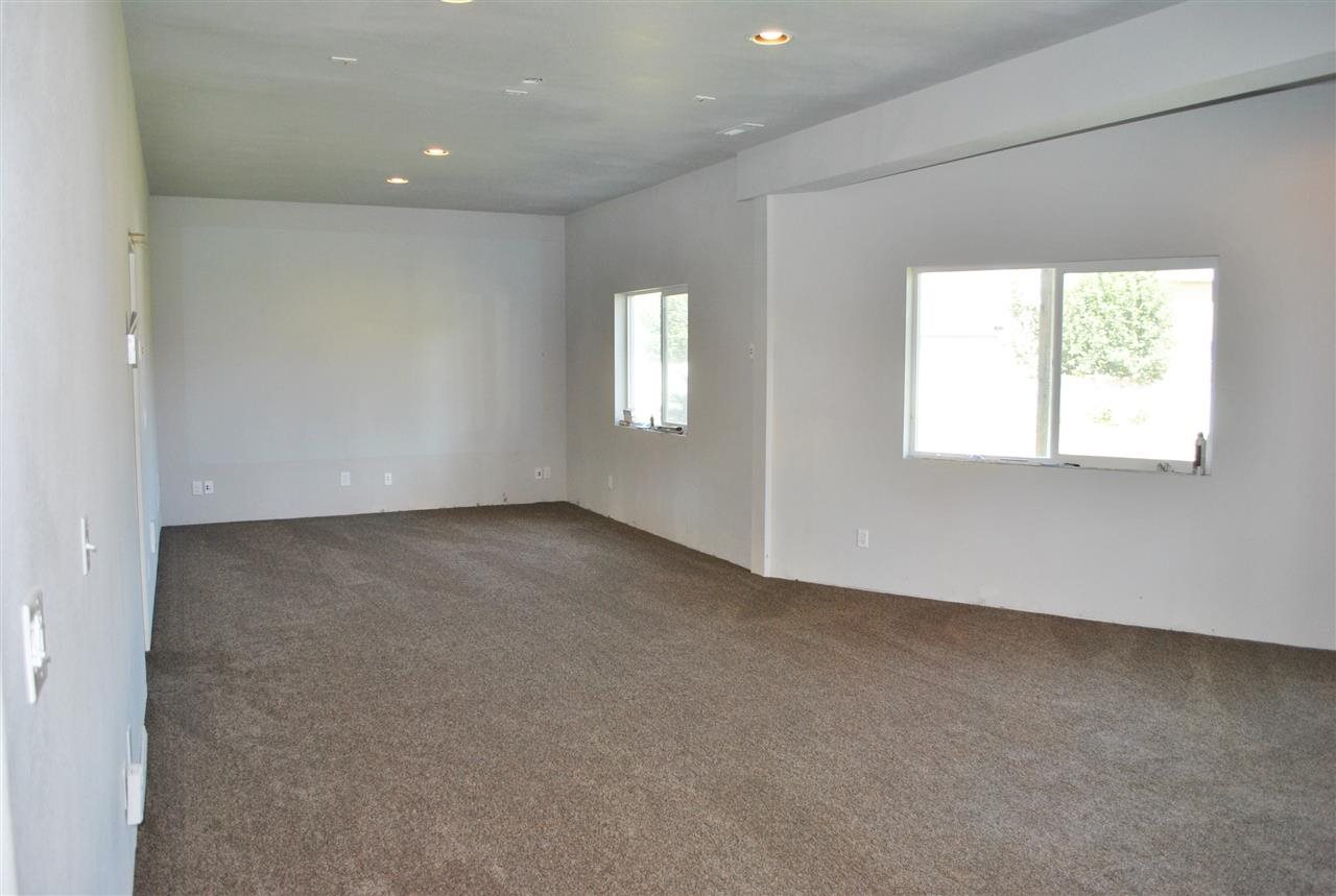 2209 Sunrise Dr - Photo 13