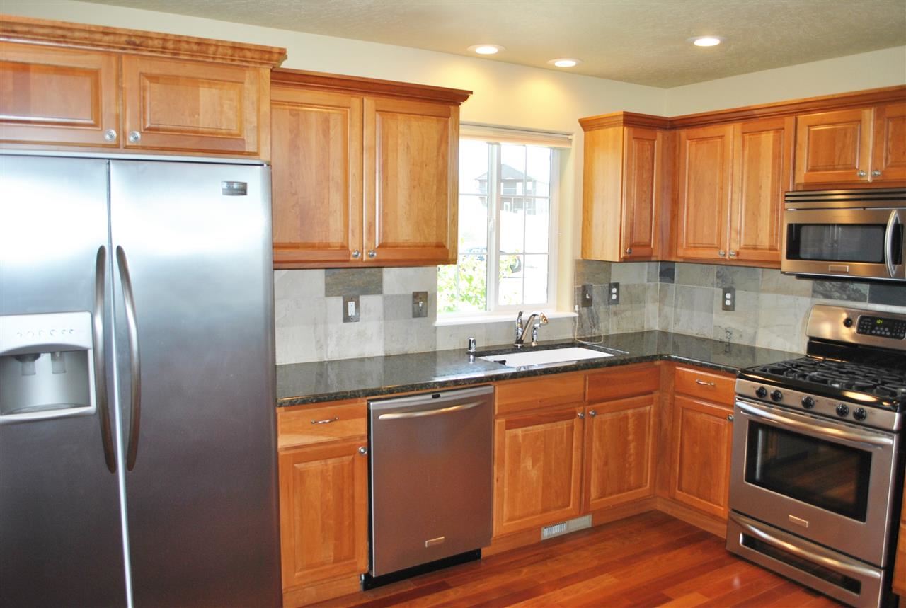 2209 Sunrise Dr - Photo 5