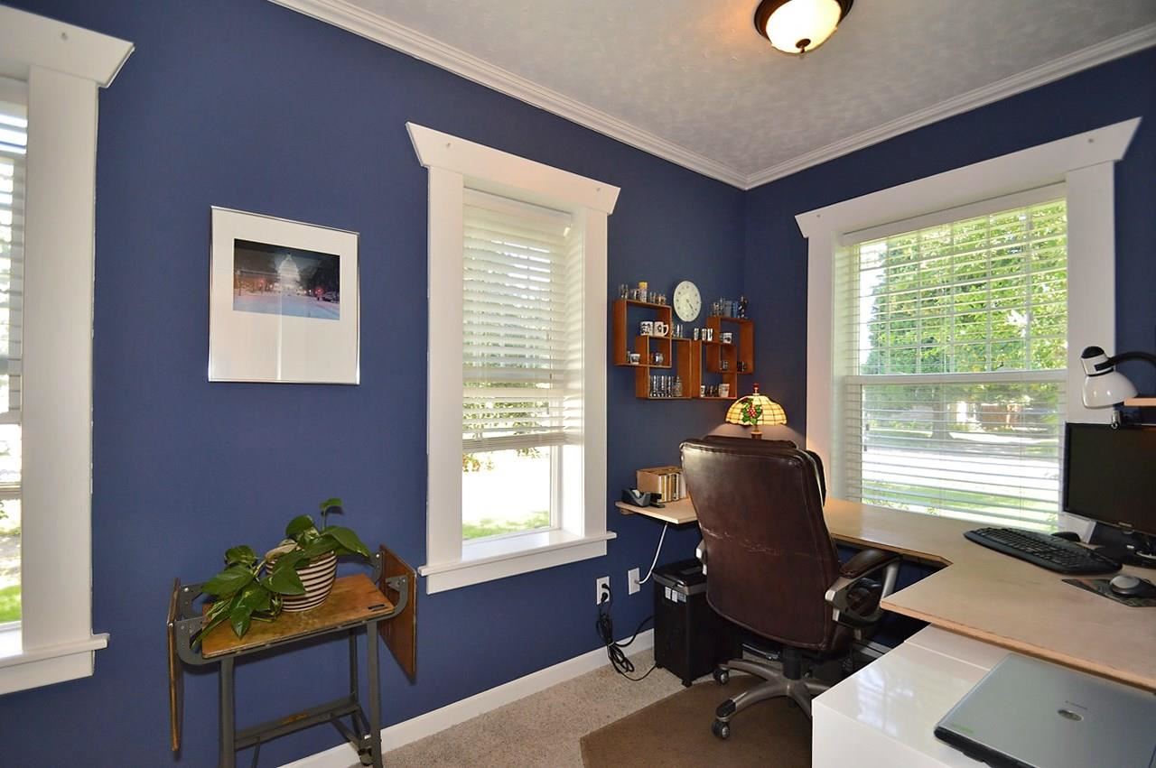 803 E 36th Ave - Photo 4
