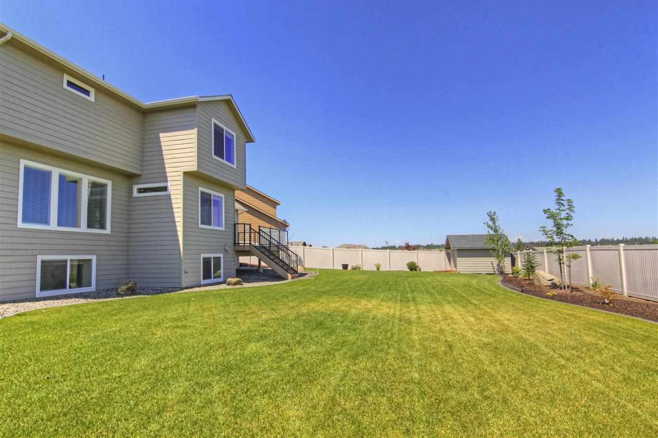 5503 S Oakridge - Photo 18