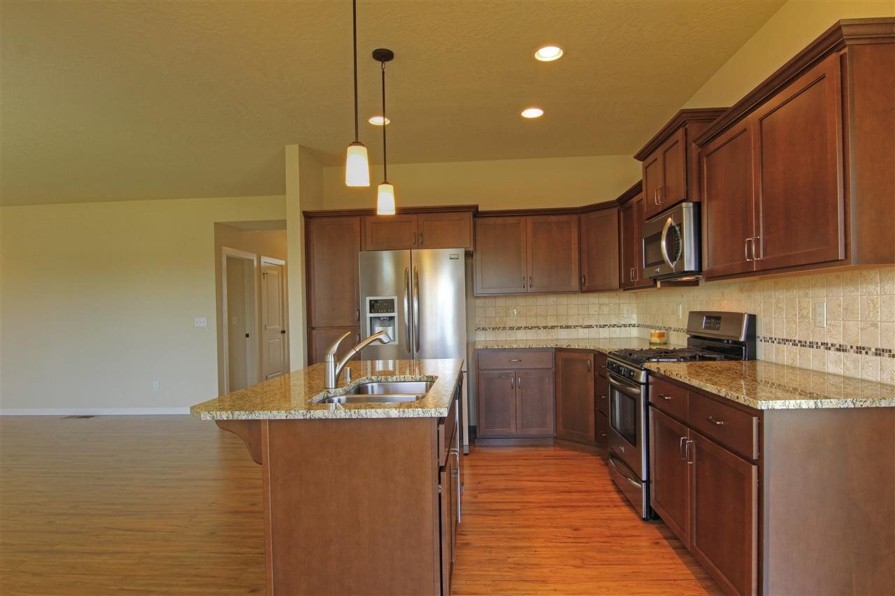 5503 S Oakridge - Photo 7