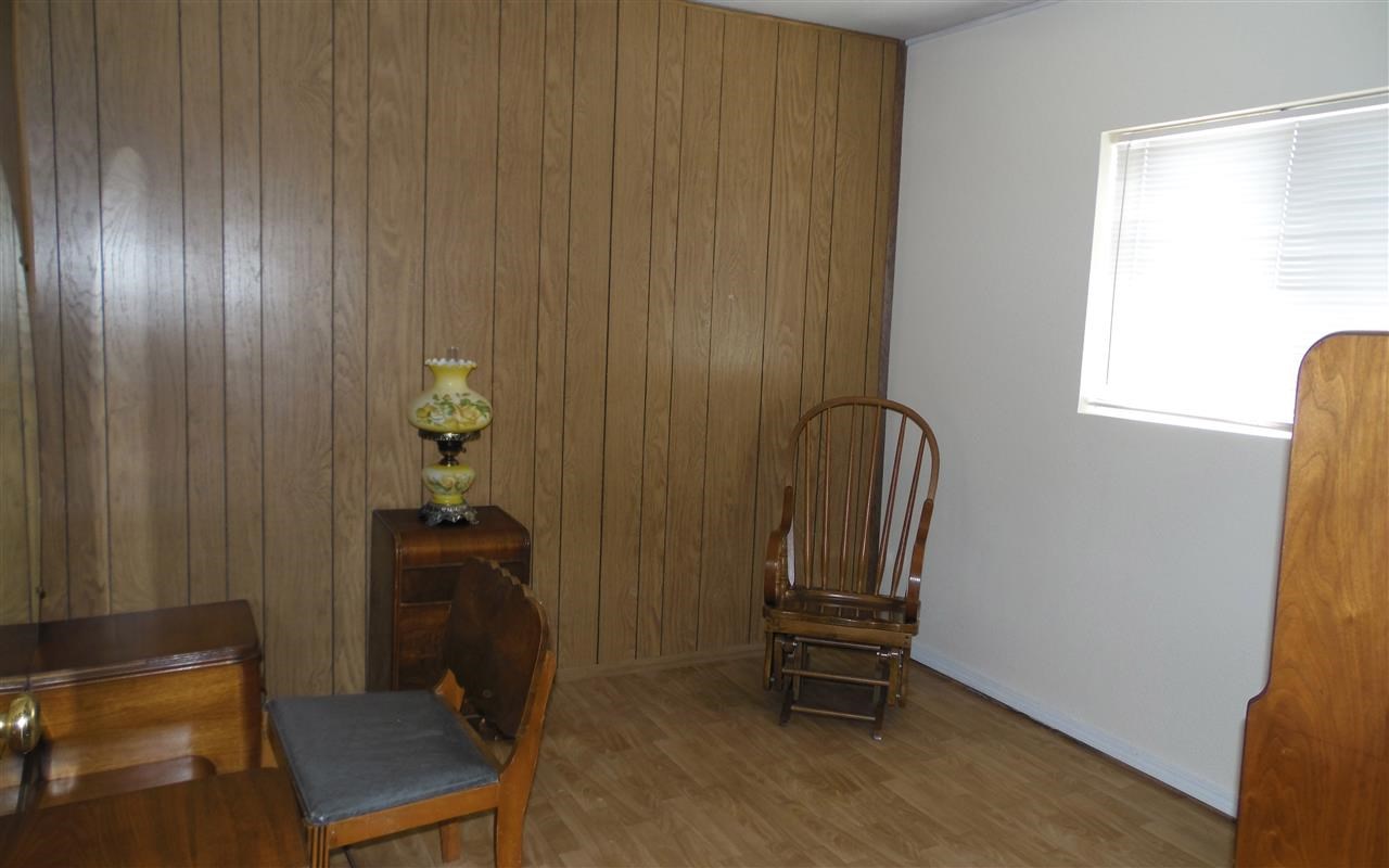 519 W 3rd St - Photo 10
