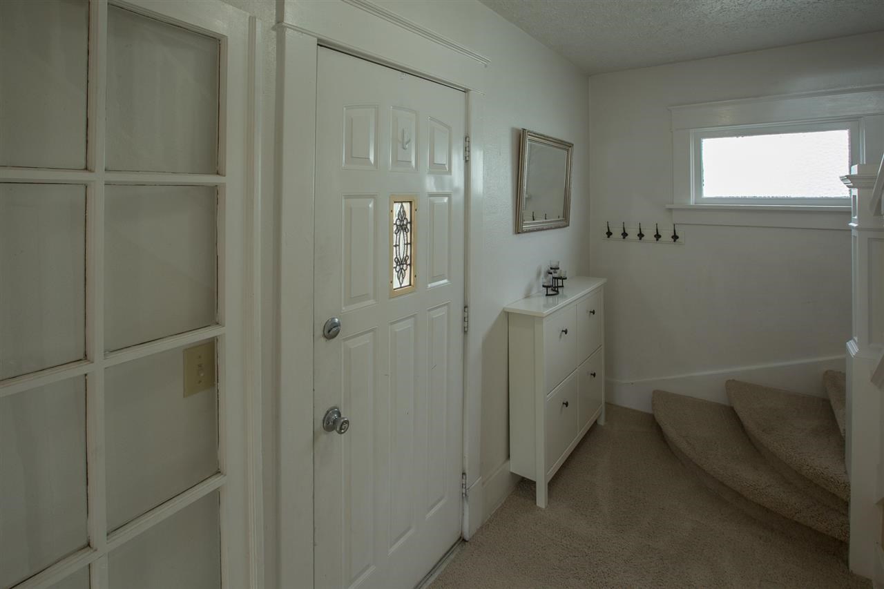 304 W Knox Ave - Photo 3
