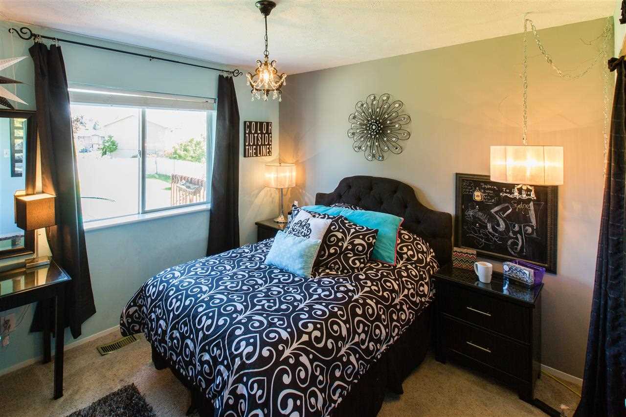 509 E Ballard - Photo 11