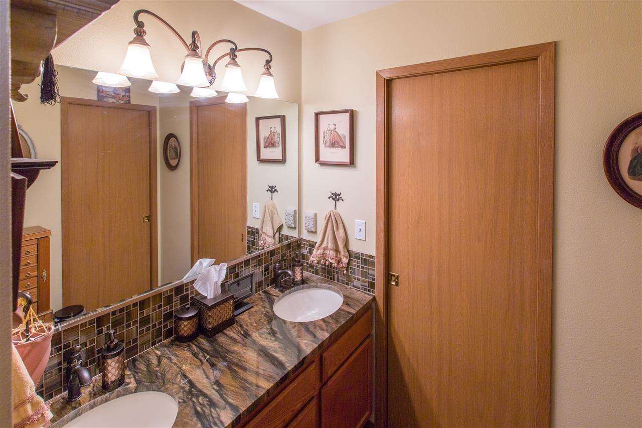 509 E Ballard - Photo 8