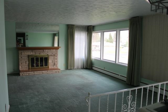 2710 W Woodside - Photo 3