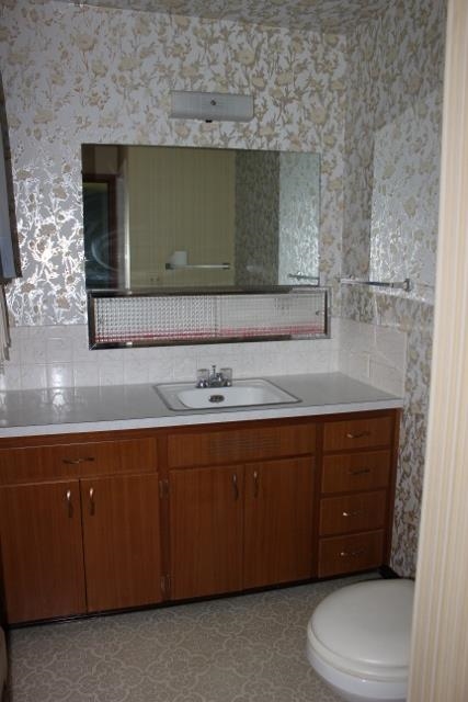 2710 W Woodside - Photo 10