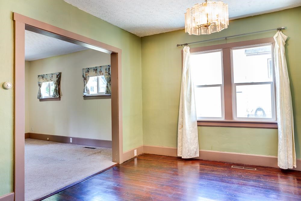 1927 E 12th Ave - Photo 8