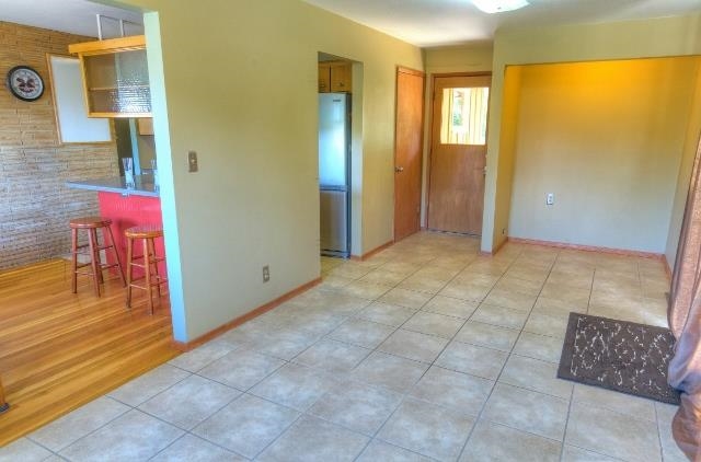 5821 N Moore St - Photo 9