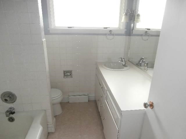 6714 N Monroe St - Photo 7
