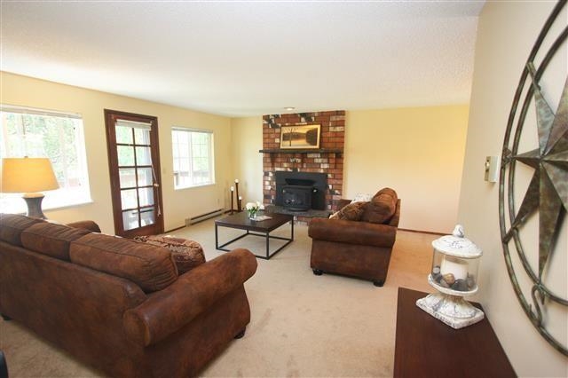 8408 White Rd - Photo 4