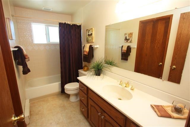 8408 White Rd - Photo 10