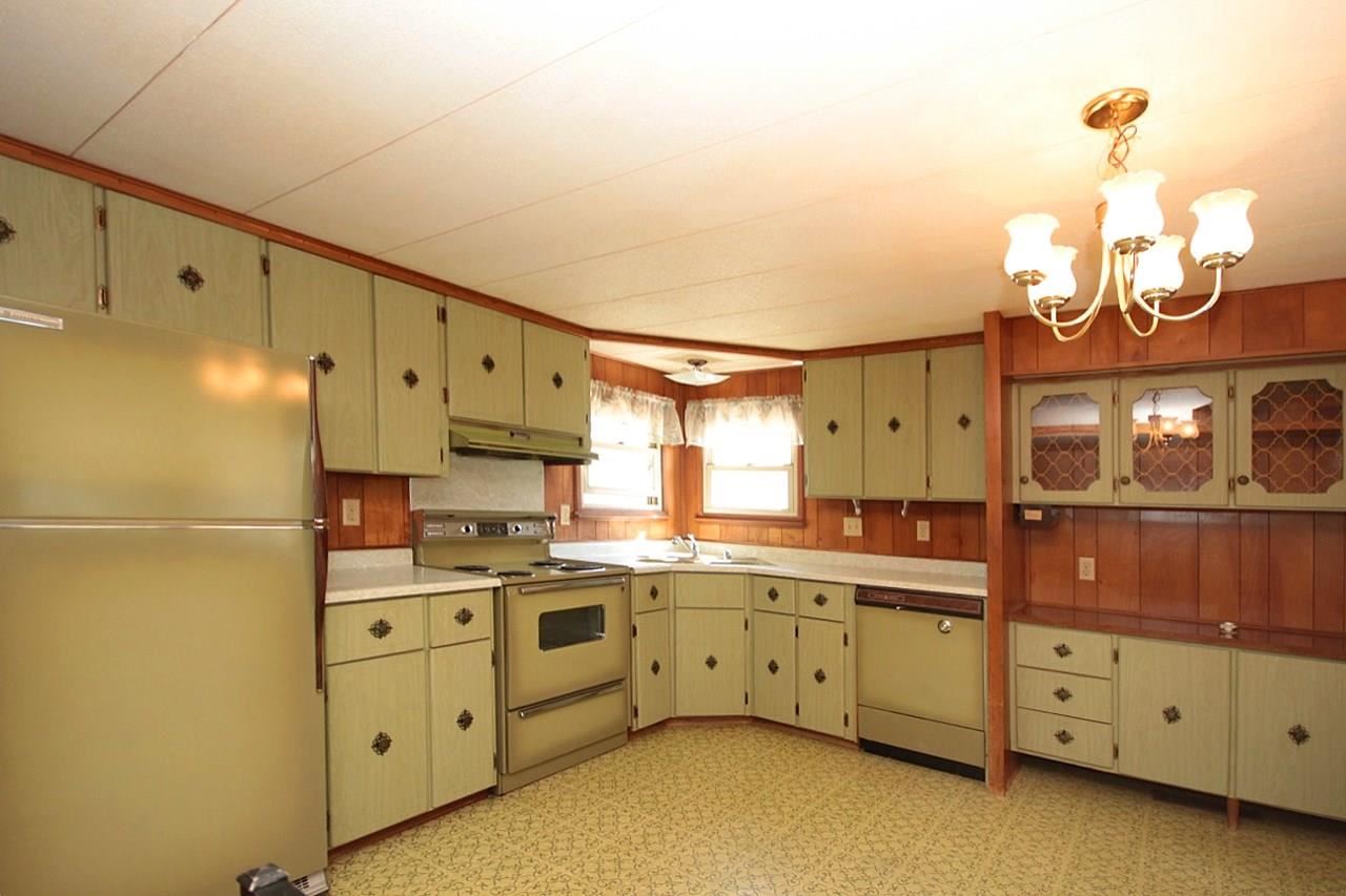 3507 N Beige St - Photo 8