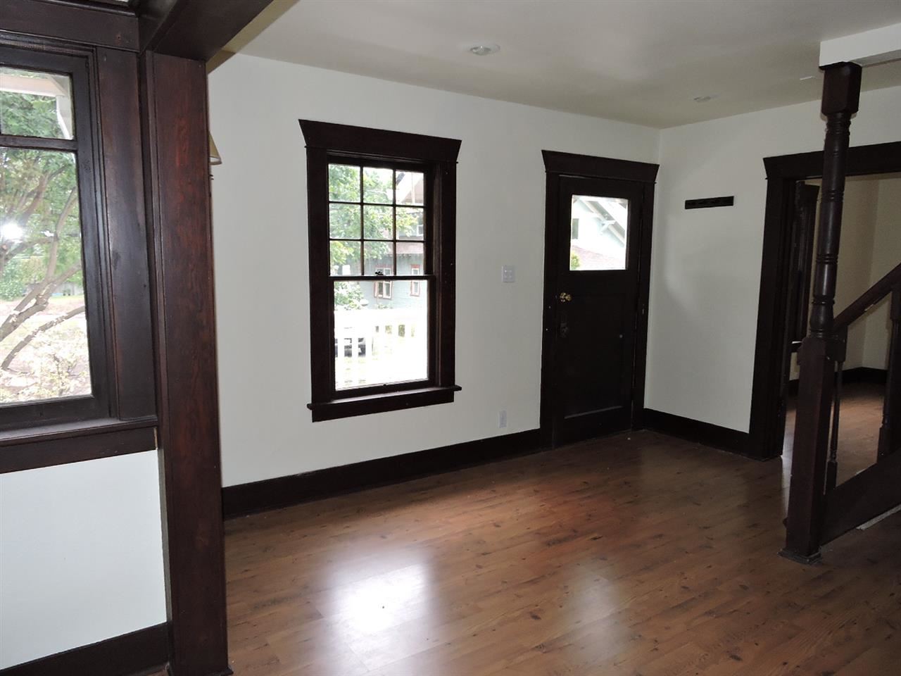 2908 E 17TH - Photo 6