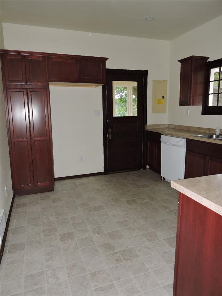 2908 E 17TH - Photo 10