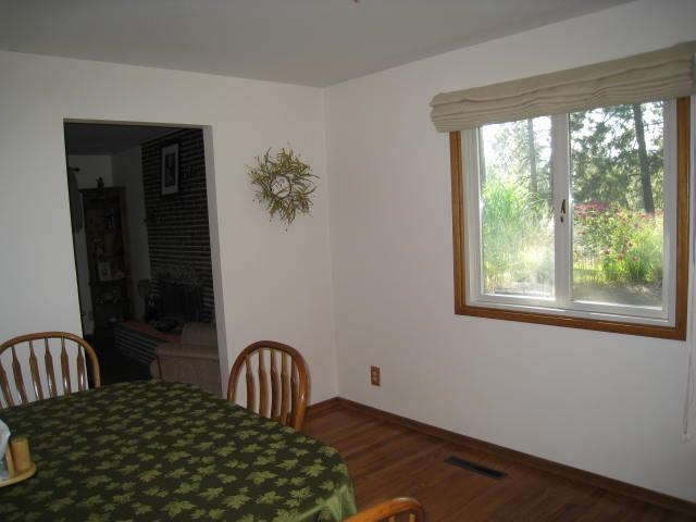4824 N Greenwood Blvd - Photo 11