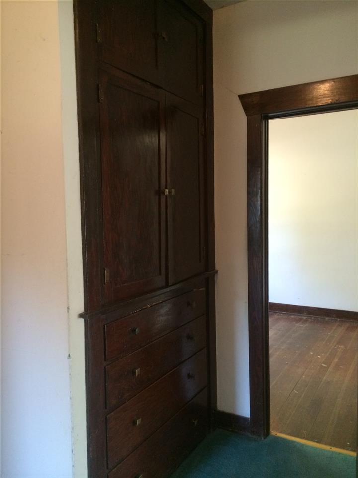 8620 E BROADWAY Ave - Photo 3