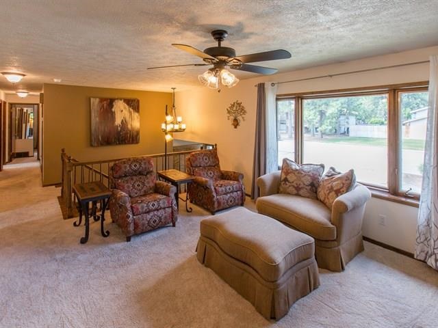 11020 E 27th Ave - Photo 3