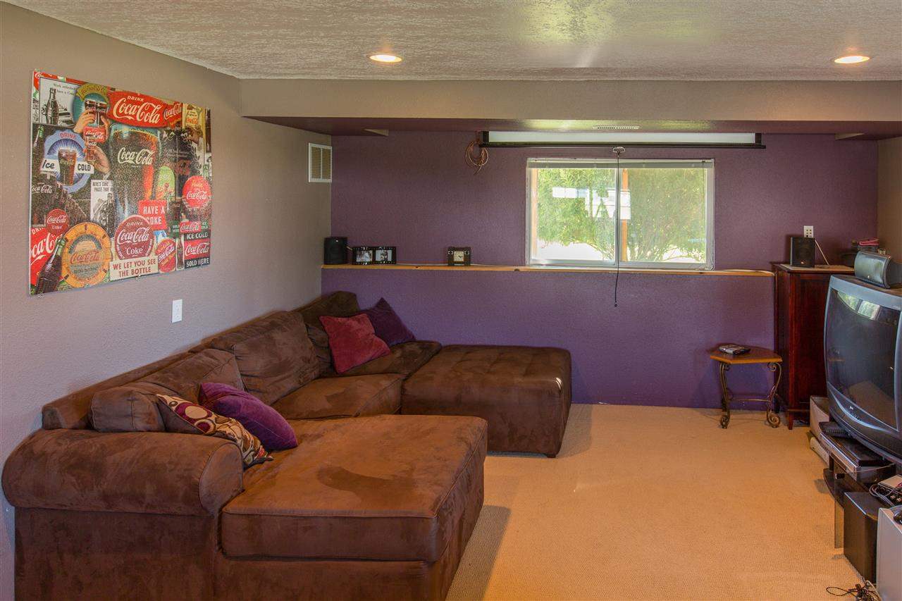 1020 S Marigold Ct - Photo 14