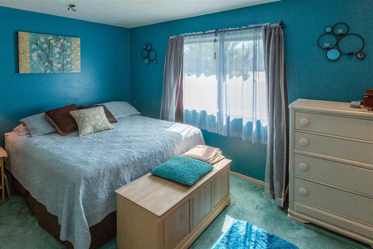 1020 S Marigold Ct - Photo 10