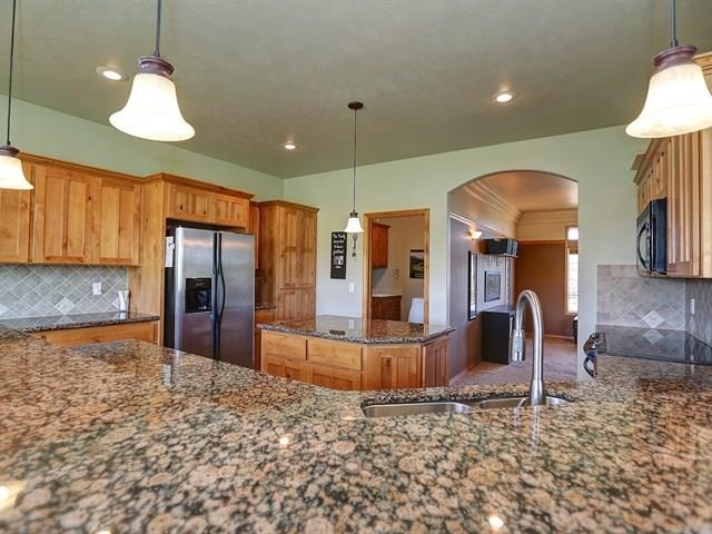 9911 W January Dr - Photo 3