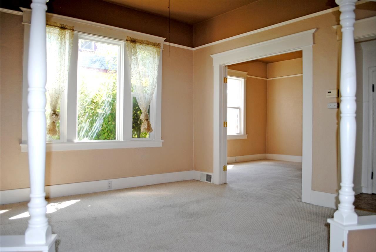 2111 W Boone Ave - Photo 4
