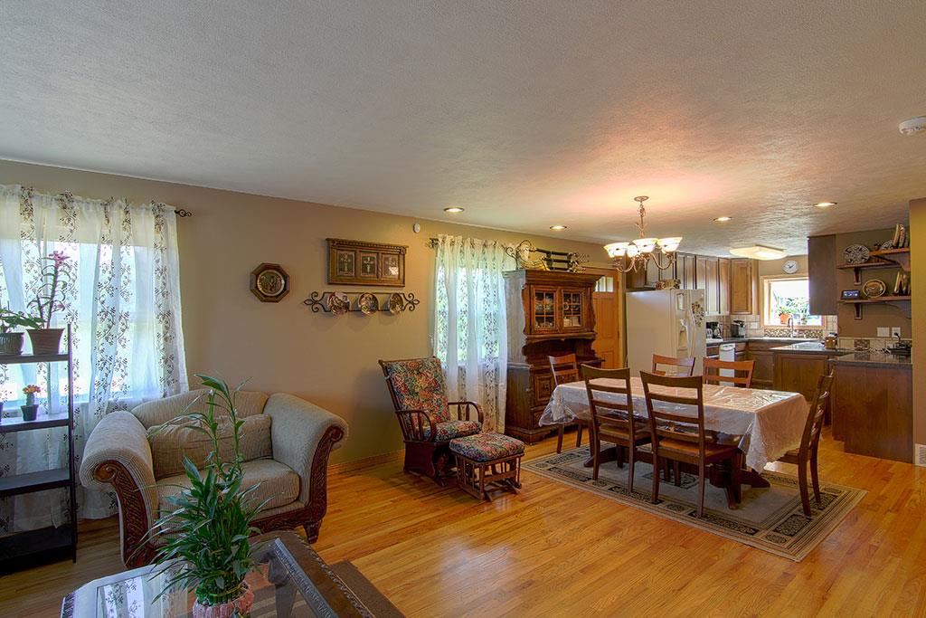 5018 E 18th Court - Photo 5