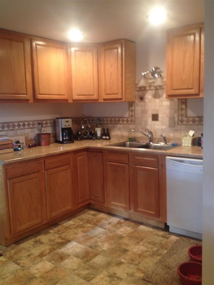 645 W Broadway - Photo 3