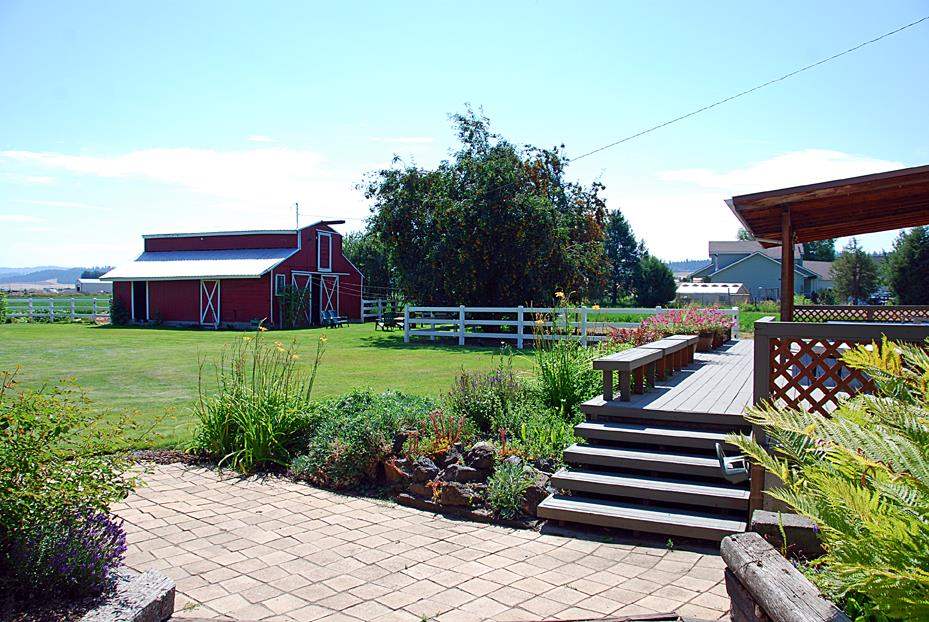 12118 N Fairview Road - Photo 17