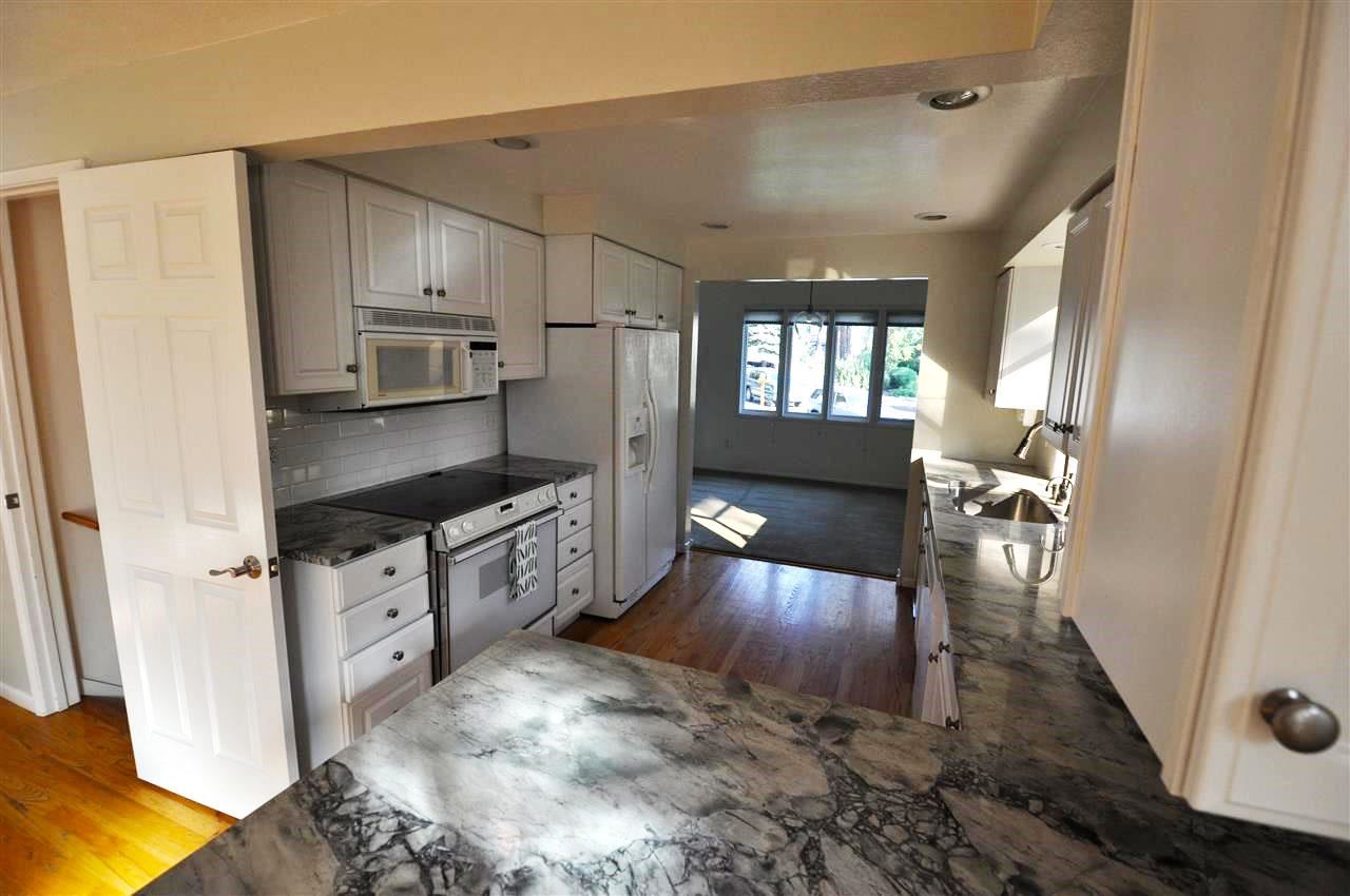 11725 N Fairwood - Photo 7