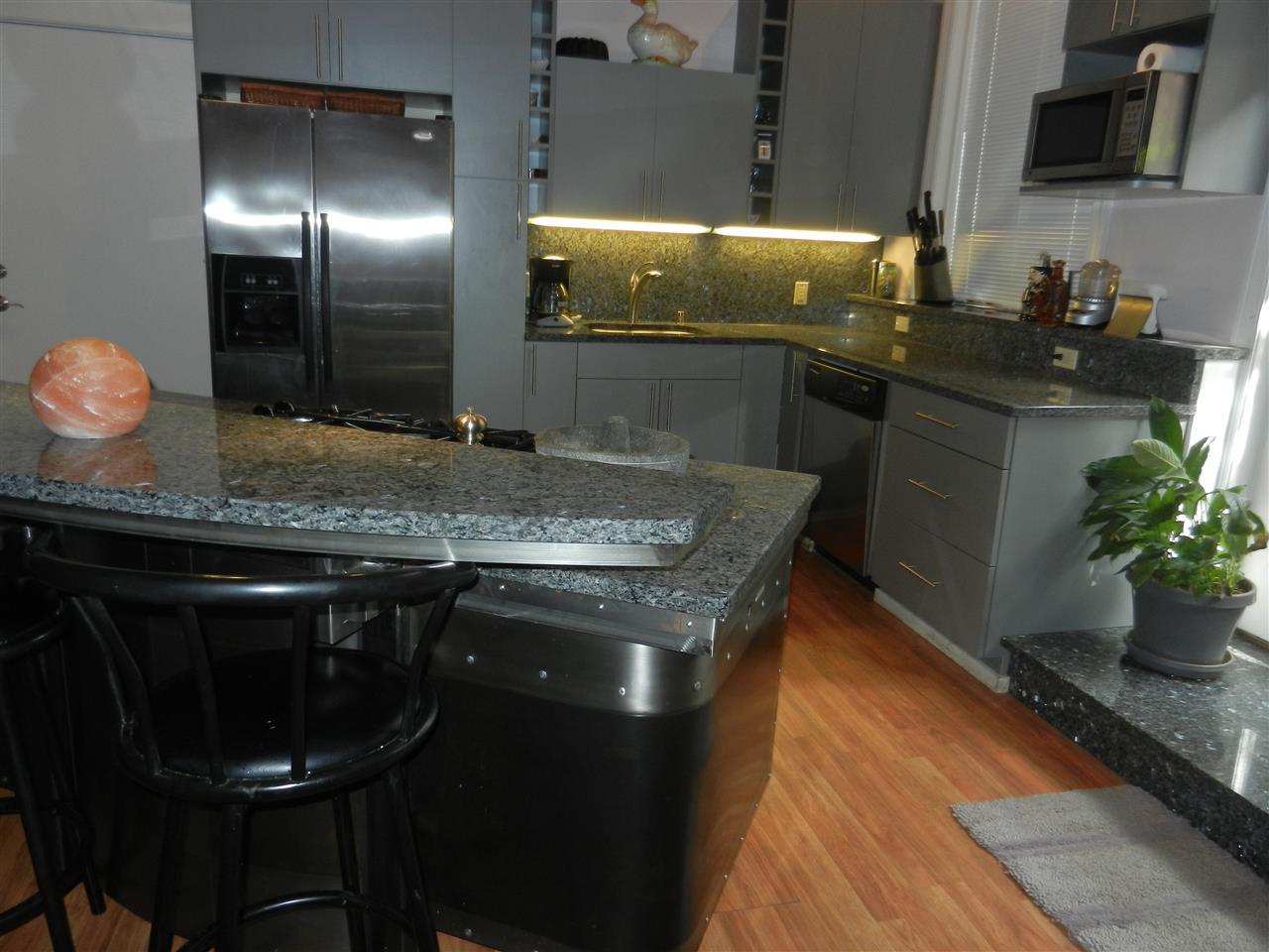 423 W 1st Ave #120 - Photo 6
