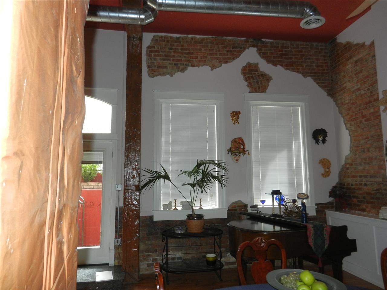 423 W 1st Ave #120 - Photo 9