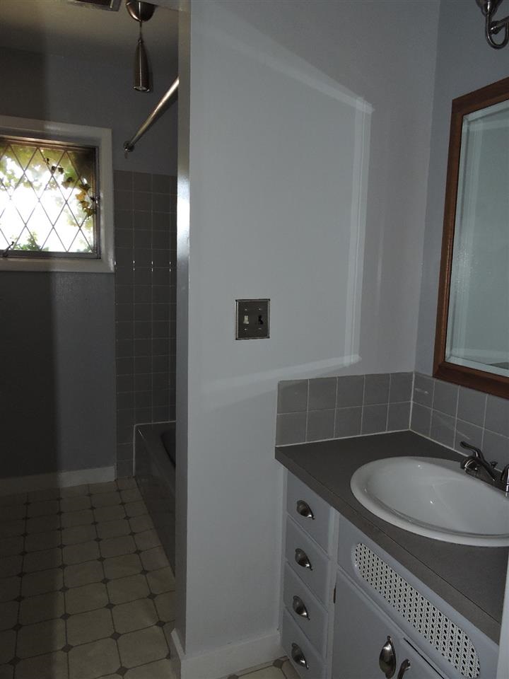 2419 S DISHMAN MICA Rd - Photo 11