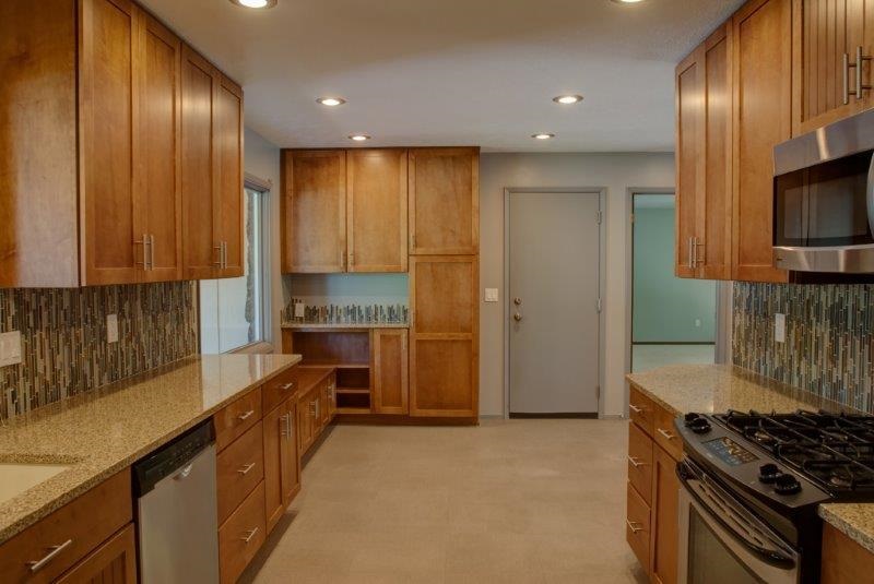 3512 S Bernard St - Photo 3
