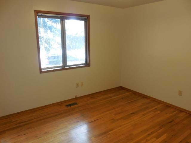 1611 E Rowan Ave - Photo 11