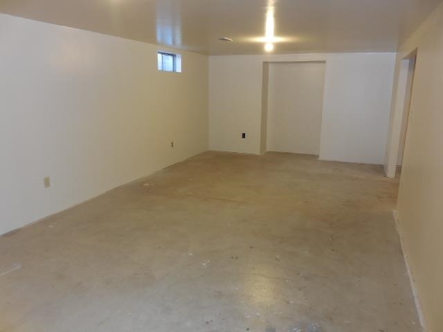 1611 E Rowan Ave - Photo 12