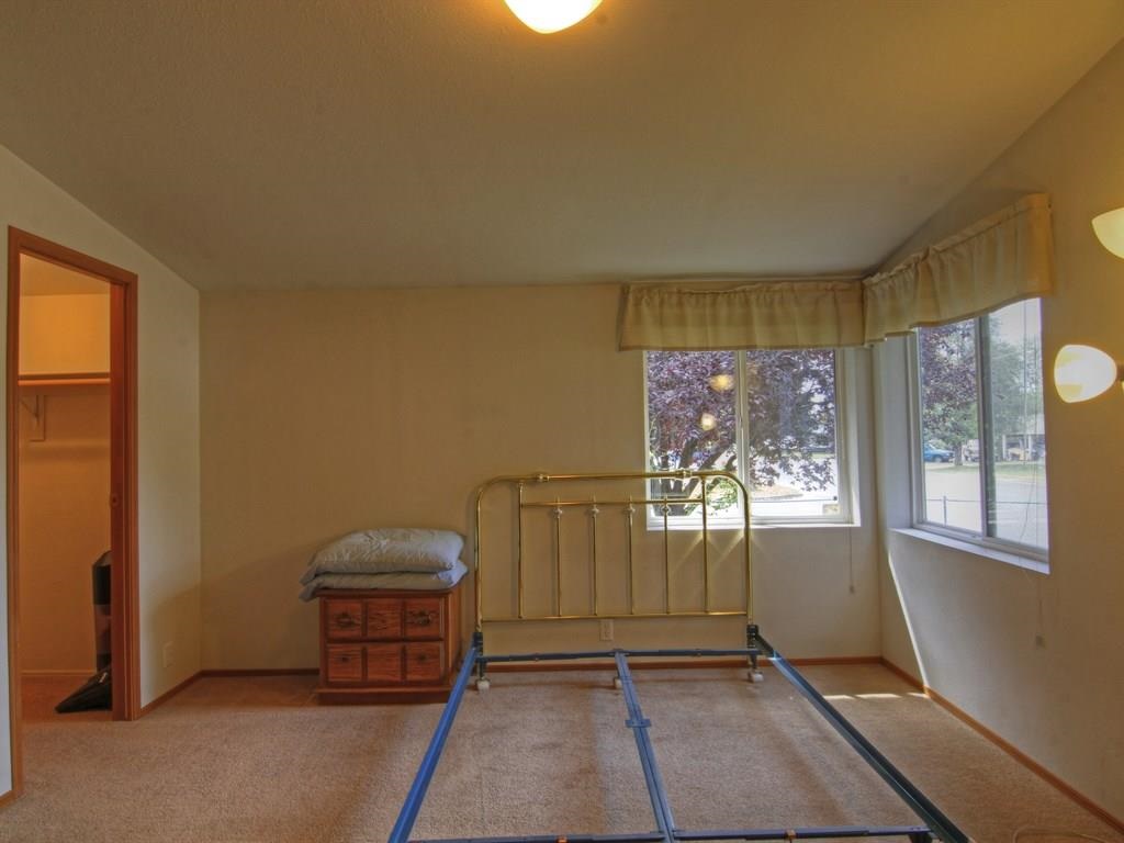 17312 E 3rd Ave - Photo 13