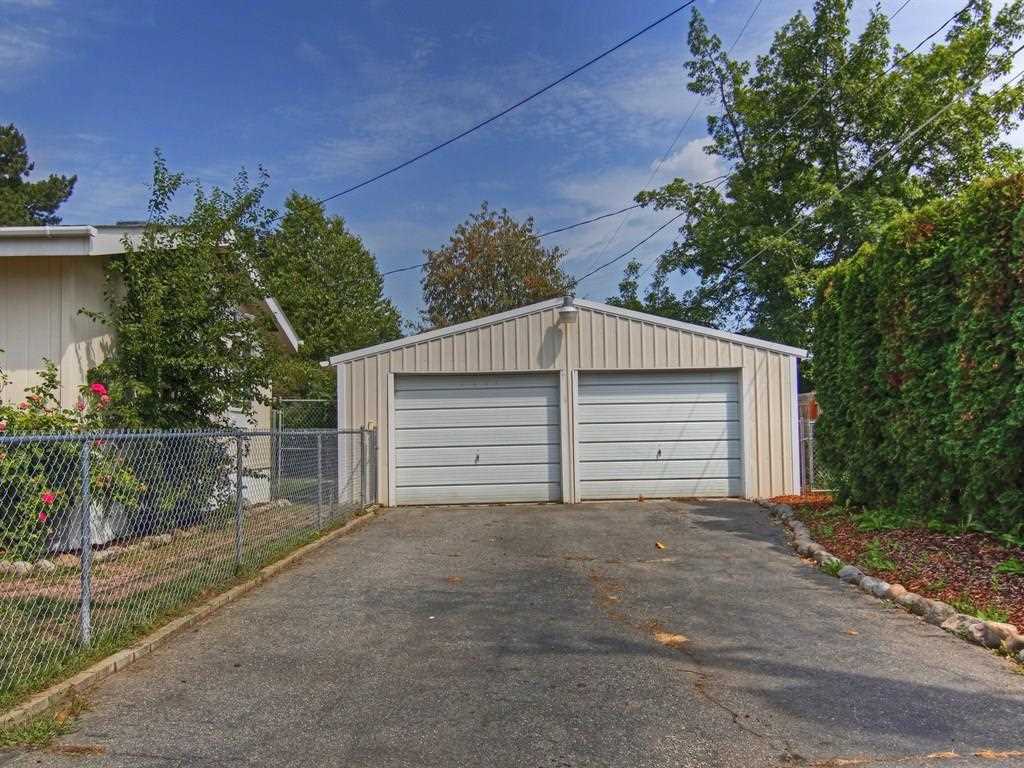 17312 E 3rd Ave - Photo 19