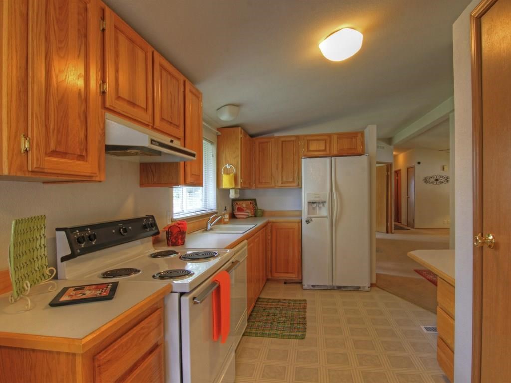 17312 E 3rd Ave - Photo 10