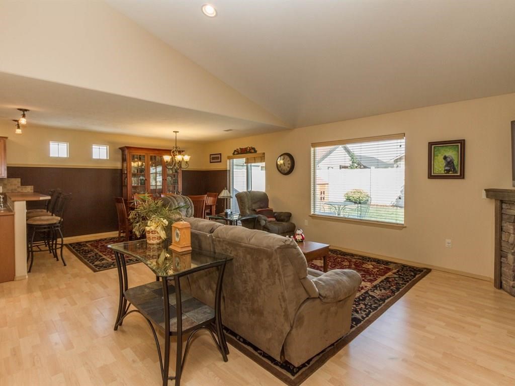 13511 E Boone Ln - Photo 3
