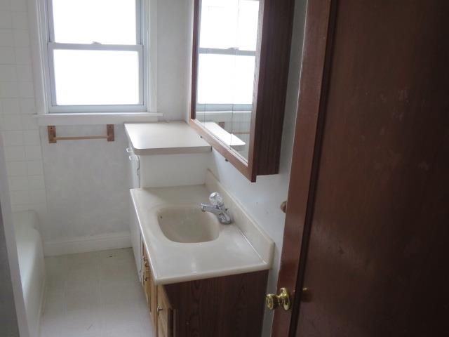 1708 E Bridgeport Ave - Photo 16