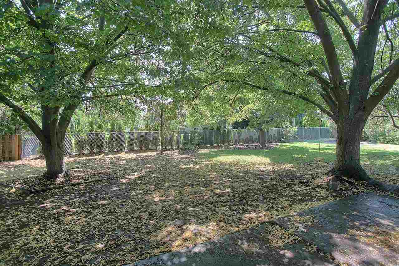 2704 E 40th Ave - Photo 20