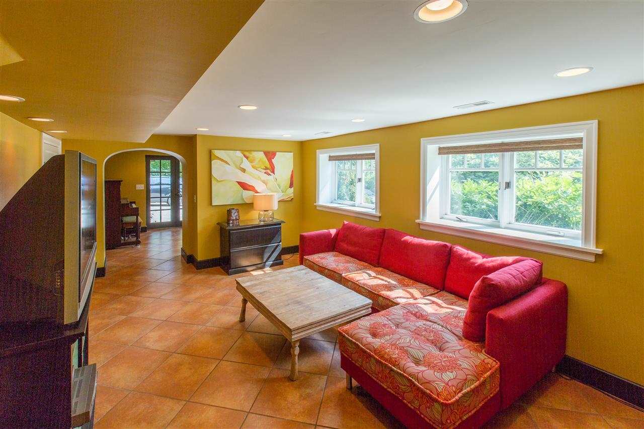 825 E Syringa Rd - Photo 13