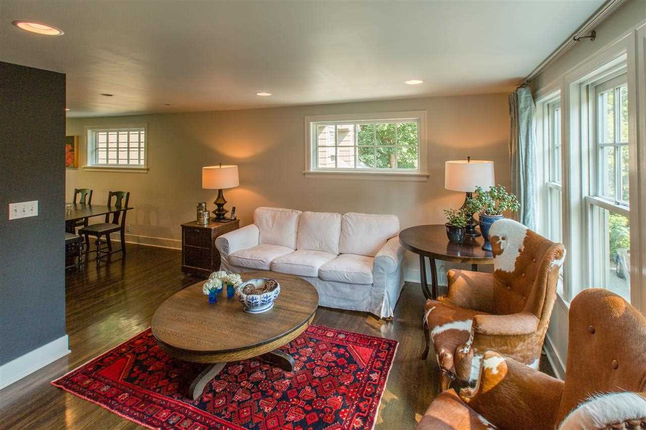 825 E Syringa Rd - Photo 7