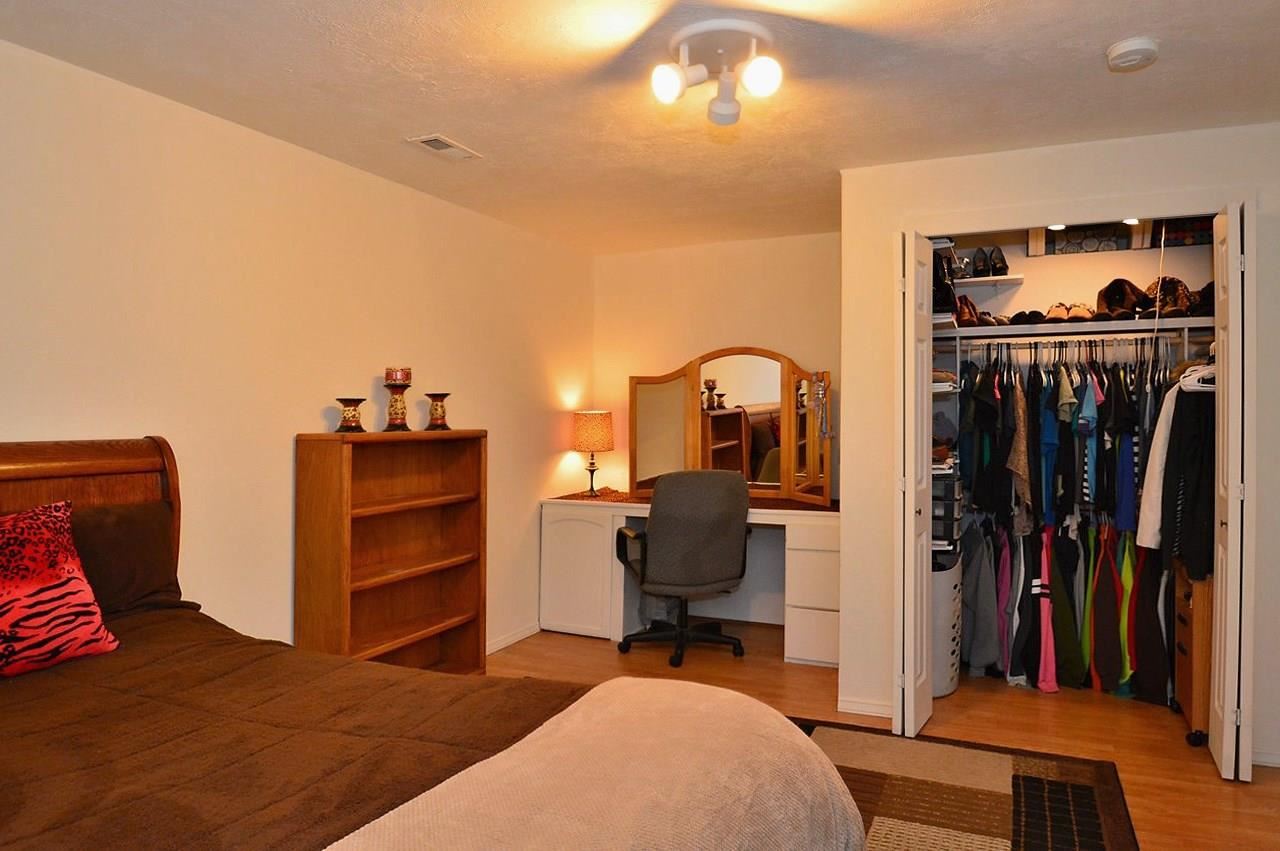 18615 E 9th Ct - Photo 11