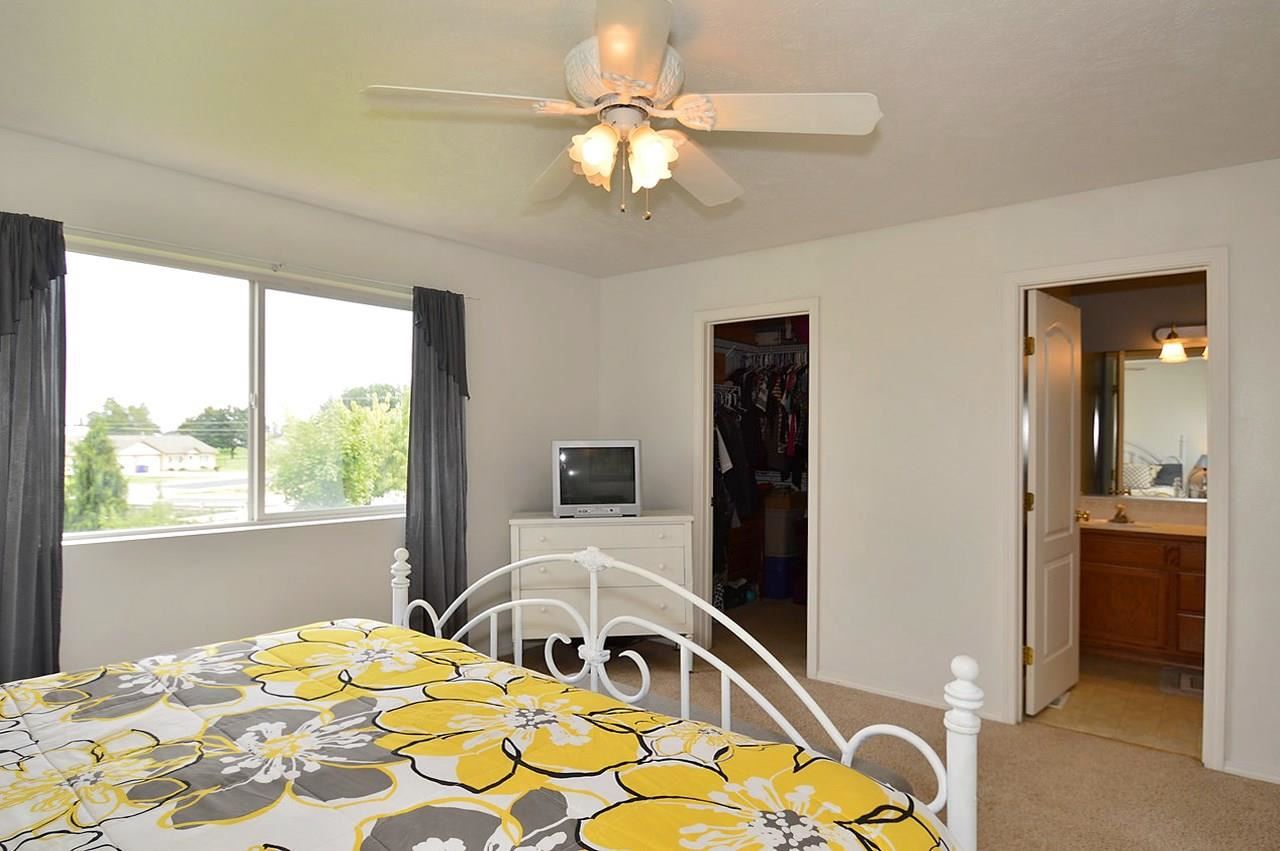 18615 E 9th Ct - Photo 12