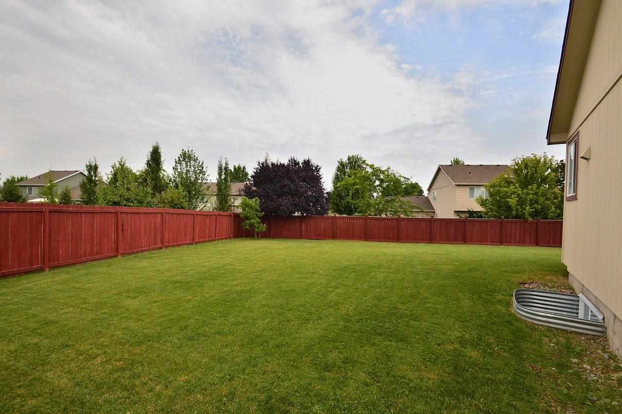 18615 E 9th Ct - Photo 18