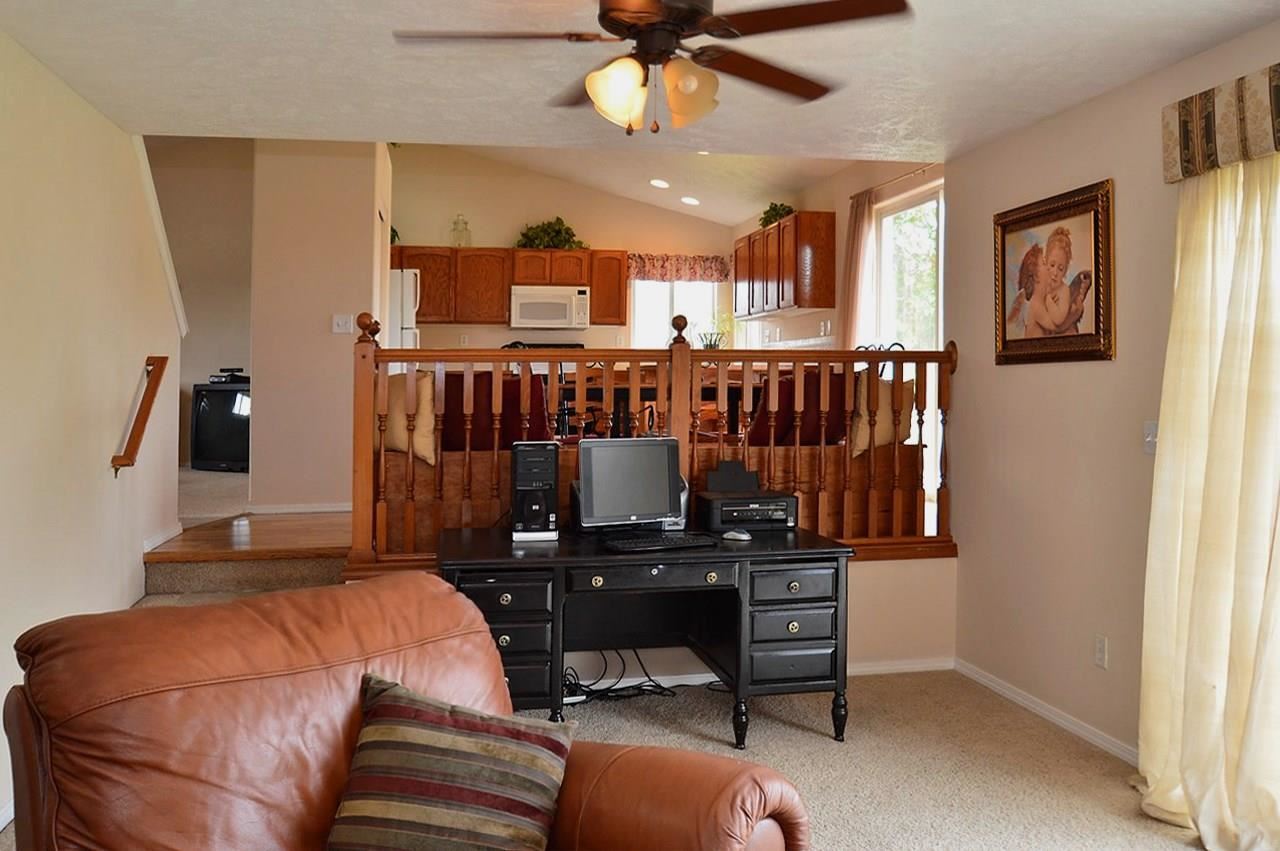 18615 E 9th Ct - Photo 5